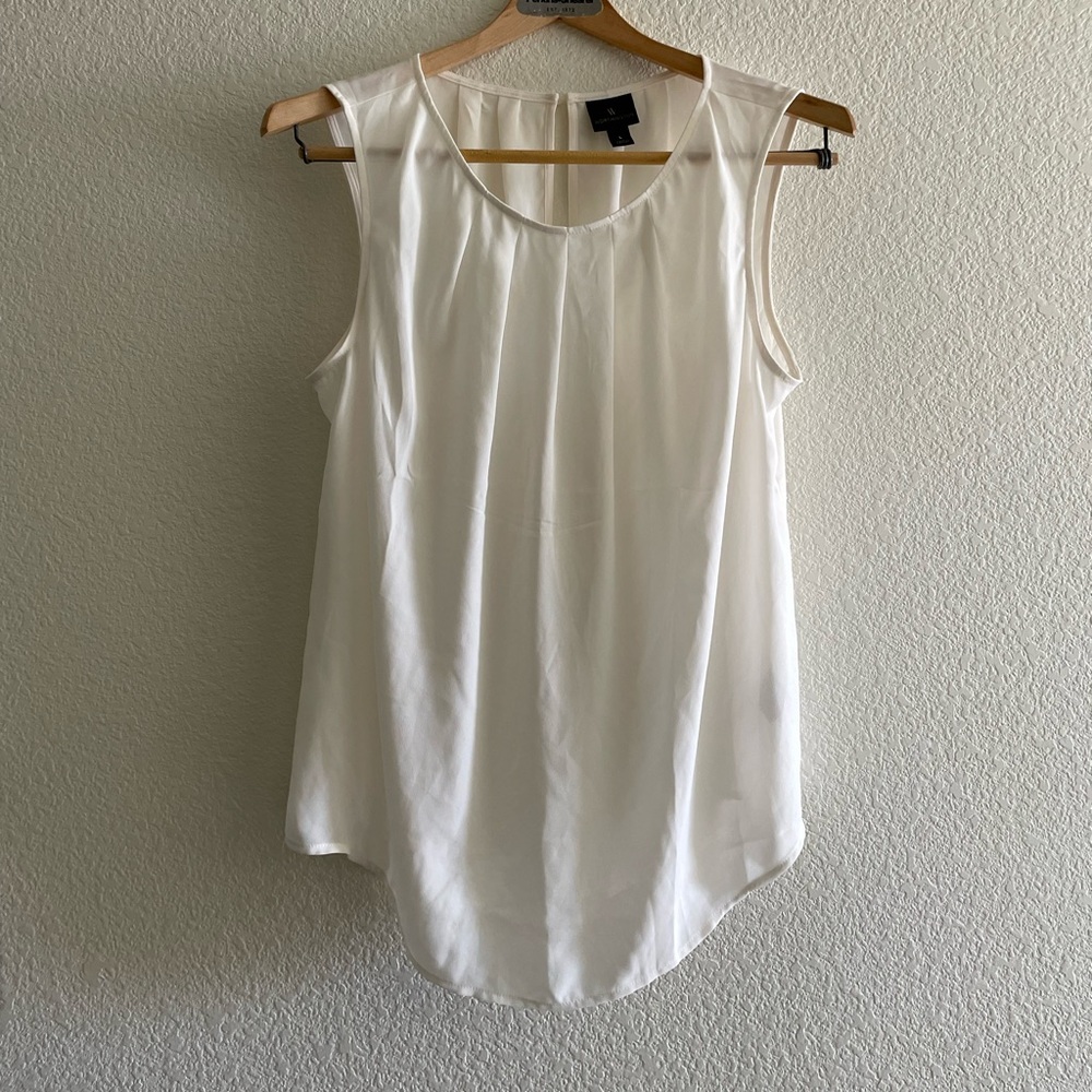 Worthington Tanktop- white - business casual layering
